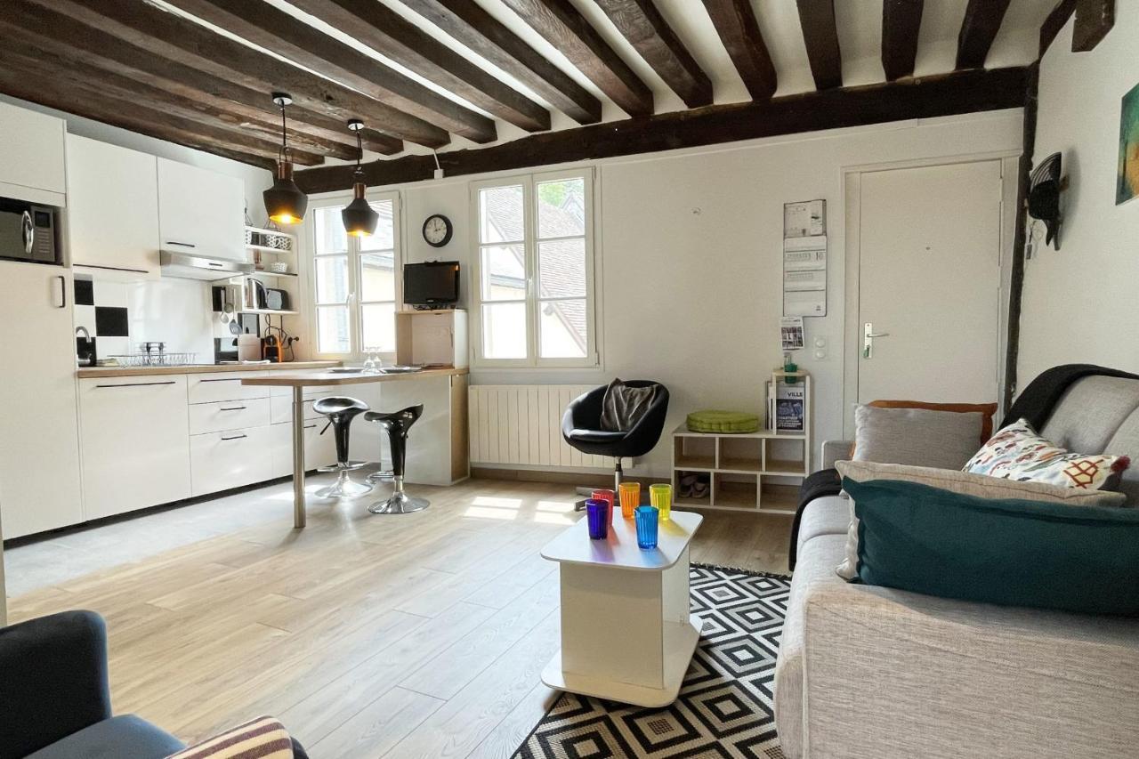 Arts Et Histoires Apartamento Chartres Exterior foto